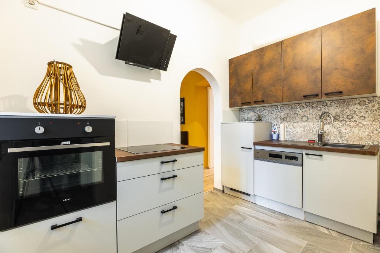 Stylish 1 Bedroom Apartment Near Hannovamarkt Vienna Luaran gambar